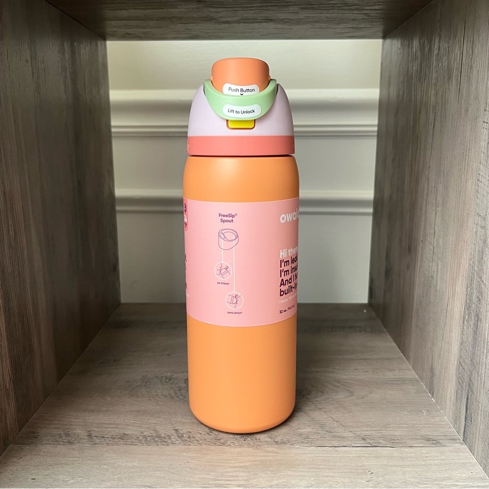 Owala Orange 32oz Freesip Water Bottle